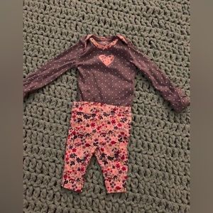 Newborn baby girl carters outfit